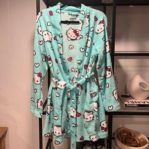 Hello Kitty Robe Size Medium